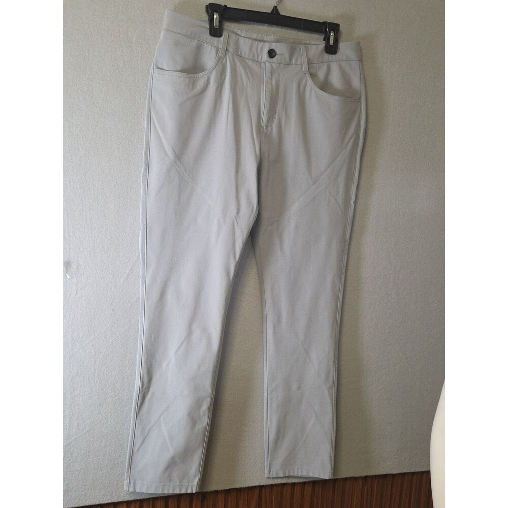 Vuori Mens Performance Pant Grey - Size 33x30 Excellent Condition